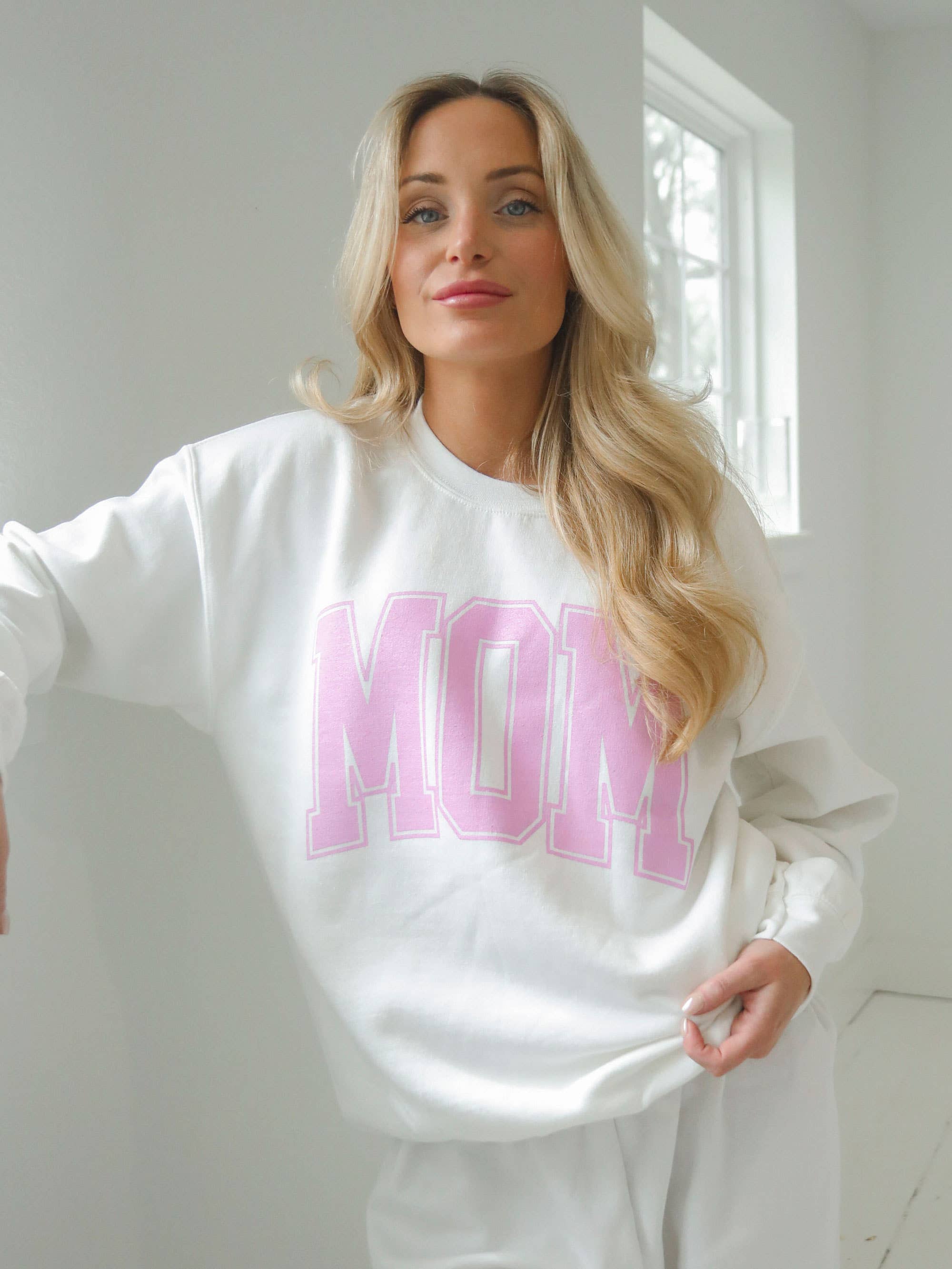Mom Crewneck