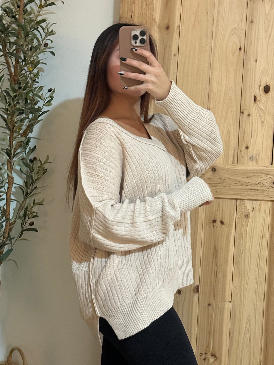 Light Knit Sweater / Oatmeal